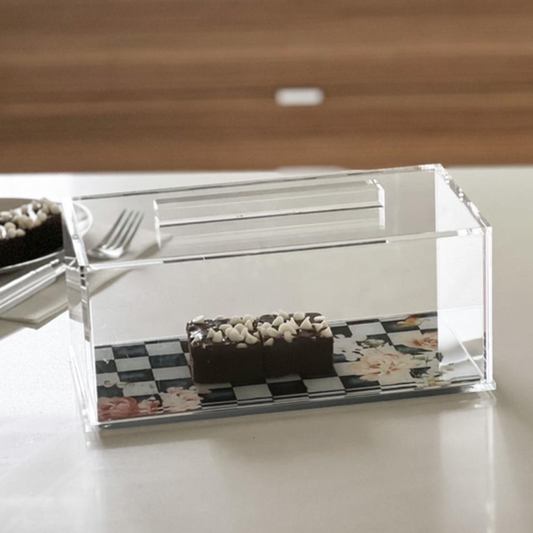 Cake Tray With Lid - Checkered